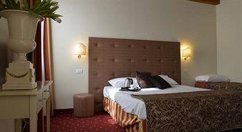 Franciscus Hotel Verona Exterior photo